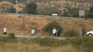 Нападнаха пътен полицай