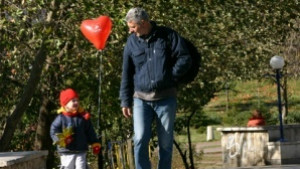 Дете от приемната грижа в Павликени е осиновено в Италия