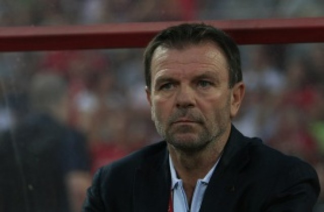 ЦСКА тръгва за Турция без Стойчо Младенов