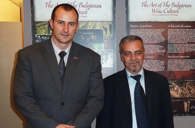 Член на младежкия ГЕРБ във В. Търново стажува в Европарламента