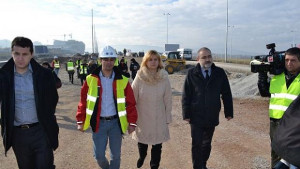 Завършват първия участък от западната дъга на софийското околовръстно през