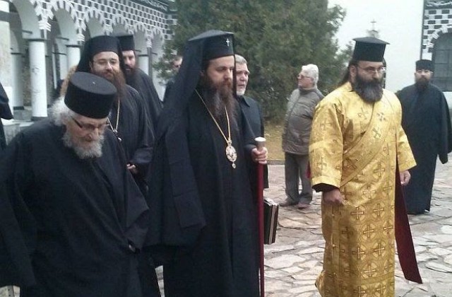 Митрополит Серафим: Трябва да продължим великото дело на дядо Натанаил