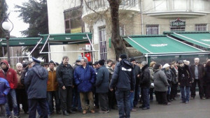 Работници от Ремотекс на среща с Орешарски