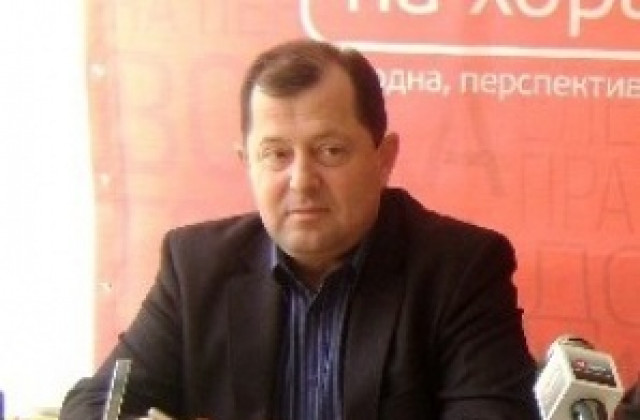 БСП ще спечели и без гласовете, които АБВ ще откъсне, каза Стойков