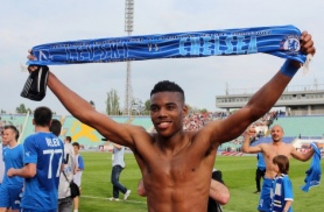 Гари Родригес преминава от Левски в Елче до края на сезона