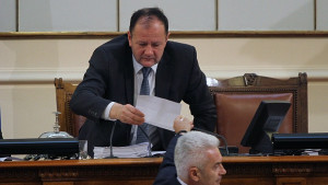 Ученици Политиците могат да подсилят имунитета си ако не лъжат
