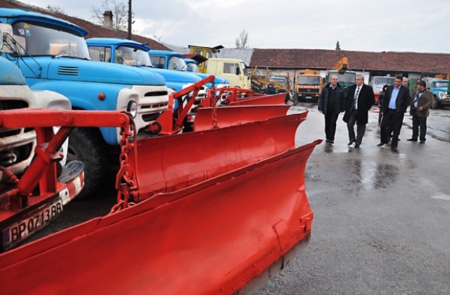 Утре чакат нови инертни материали