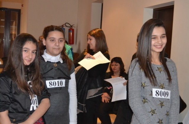 Млади таланти впечатлиха екипа на Големите Надежди на кастинг във Велико Търново