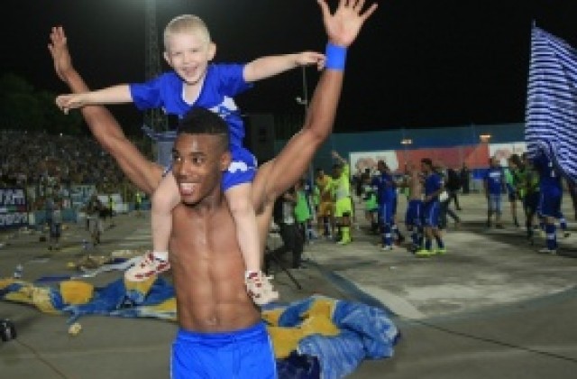 Гари Родригес подписа с Елче до края на сезона