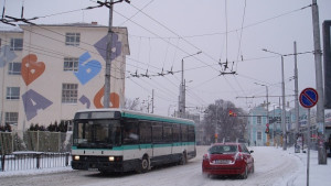 В общината няма места без ток и вода продължава почистването