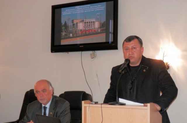 Модернизират читалището в Павликени по проект за 352 000 лв.