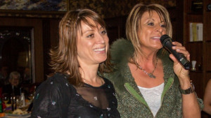 Наградиха треньори и състезатели по хандбал за годишнина на Федерацията