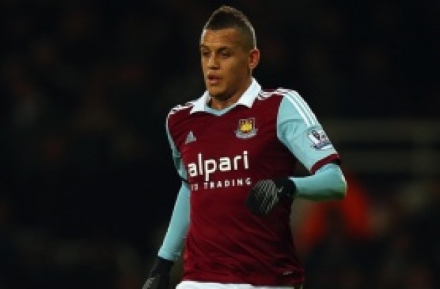 Фулъм наддава за бивш играч на Манчестър Юнайтед