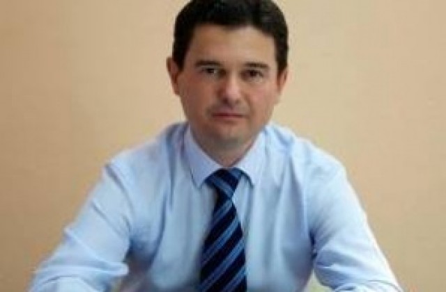 Н.Зеленогорски: Настоящото управление и ГЕРБ са двете страни на един медал
