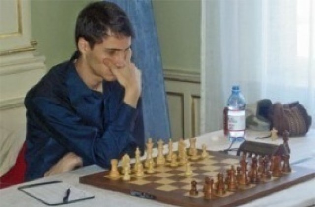 Две български победи и една загуба на старта в Гибралтар