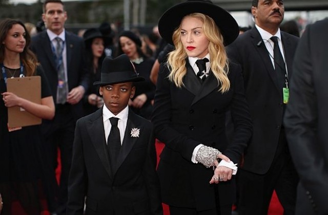 Синът на Мадона избрал тоалета й за наградите Грами
