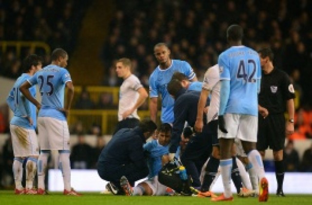 Агуеро с разтежение в бедрото, пропуска Челси и Барса