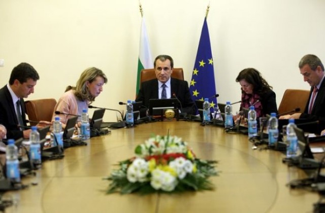 ''Смелите'' идеи на управляващите