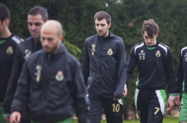 ВИДЕО: Играчите на Сантандер отказаха да играят в двубоя за Купата, отмениха мача срещу Сосиедад