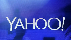 Хакери източиха потребителски имена и пароли от Yahoo