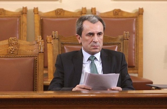 Следващият български еврокомисар ще се определи с консенсус, обеща премиерът