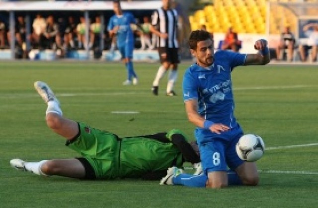 Левски тренира без Генков, Чмовш и Бру се завърнаха