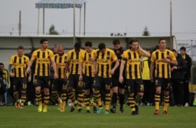 Ботев играе със Заглембе в Паралимни