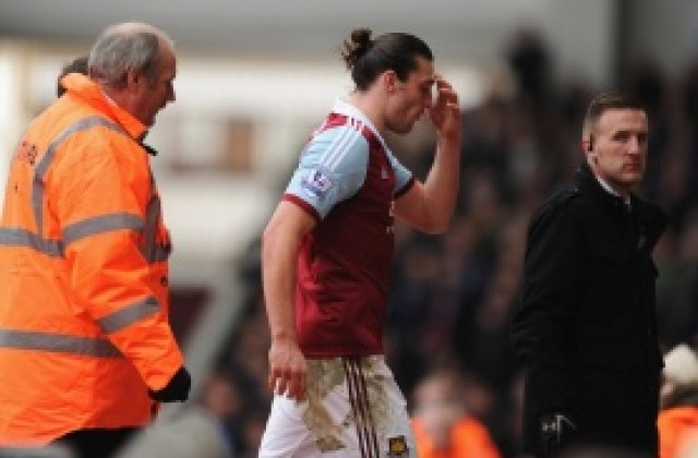 Уест Хем ще обжалва червения картон на Анди Керъл