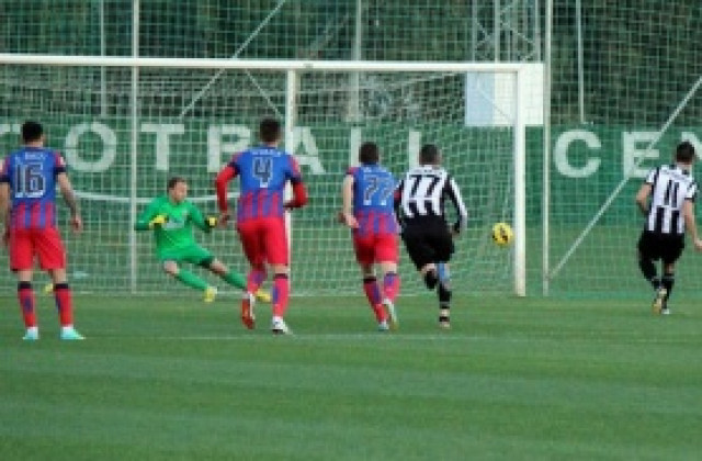 СНИМКИ: Локо Пд игра добре и с два гола на Камбуров победи Стяуа