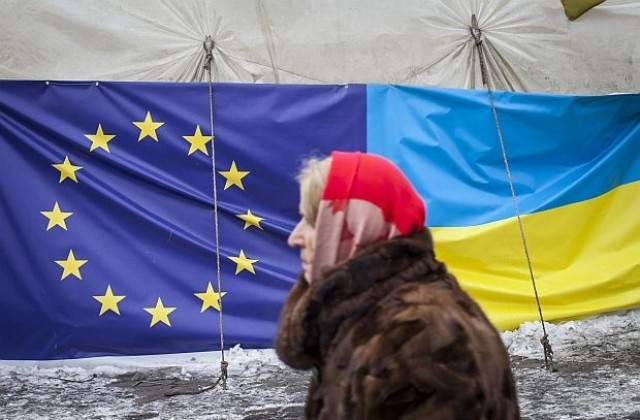 Законът за амнистия на протестиращи влезе в сила в Украйна
