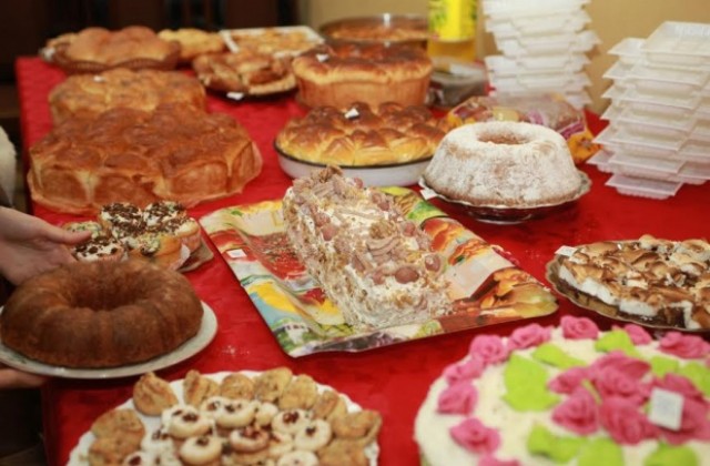 Над 70 души мериха сили в конкурс за най-вкусни домашни ястия и питиета