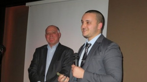 Възпитаник на ВТУ взе наградата Студент по право 2013