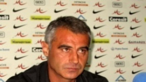 Етър ВТ пробва бивш нападател на Академик