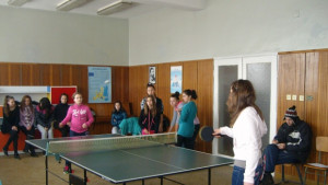 Победителите в Ученическите игри по тенис на маса