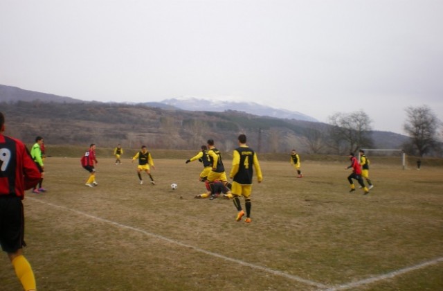 Миньор победи Велбъжд в Копиловци