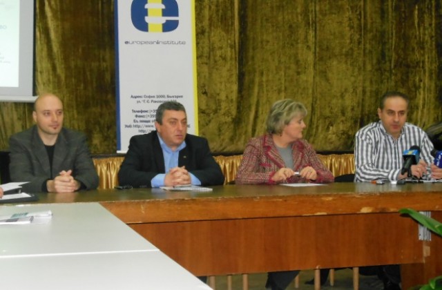 Проблемите на референдумите на местно ниво бяха обсъдени на кръгла маса в Кюстендил