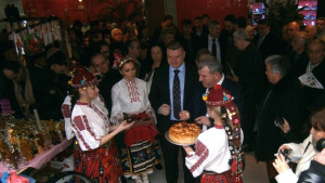 Министър Греков откри Пчеларство Плевен 2014