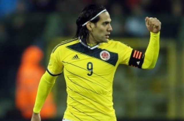 Лекарят на Фалкао: Шансовете му да успее за Световното са 55 процента