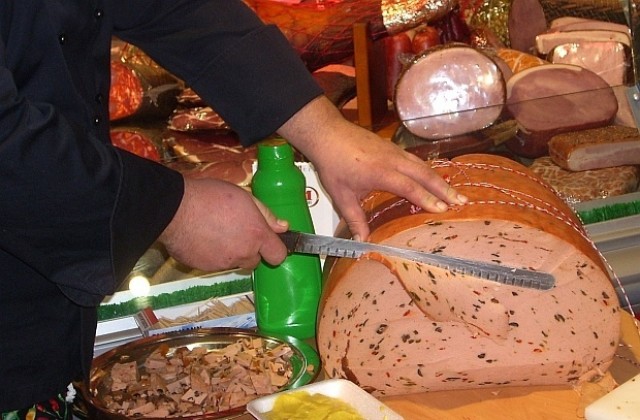 Наши производители участват в изложение за храни и напитки в Москва