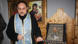 Отец Йоан Да отворим сърцата си един към друг заедно