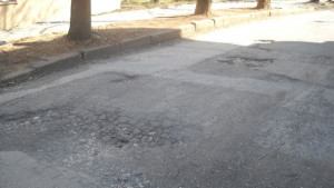 Протест срещу дупките във Враца