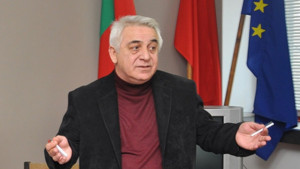 Др Емил Константинов БСП използва репресивния държавен апарат да се