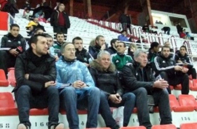 СНИМКИ: Лудогорец се учи от футболните професори Меси, Иниеста и компания