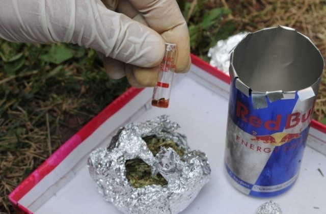 Младежът с марихуаната от Лозно получи условна присъда