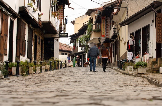 Топло за сезона, температурите скачат до 18- 20°