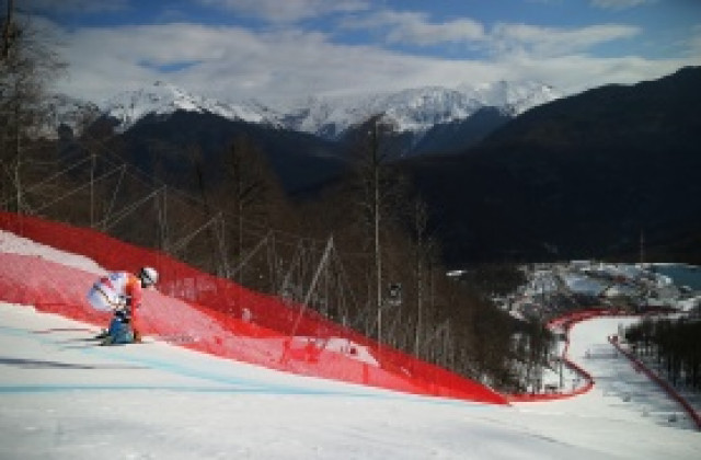 Отмениха тренировките на жените в алпийските ски