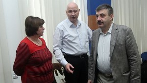 Подаряват електронни учебници на учителите