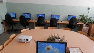 Обновиха два компютърни кабинета в еленското училище