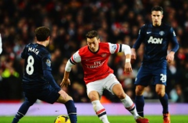 ВИДЕО: Арсенал не успя да вкара на Юнайтед за радост на Челси, без голове в дербито