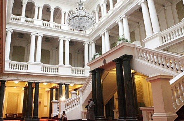 Депутати обсъждат промените в единната сметка